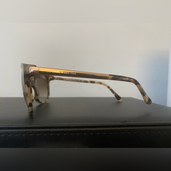 Kate Spade Ltd Edition Tortoise Shell Cat Eye Sunglasses - Picture 3 of 6